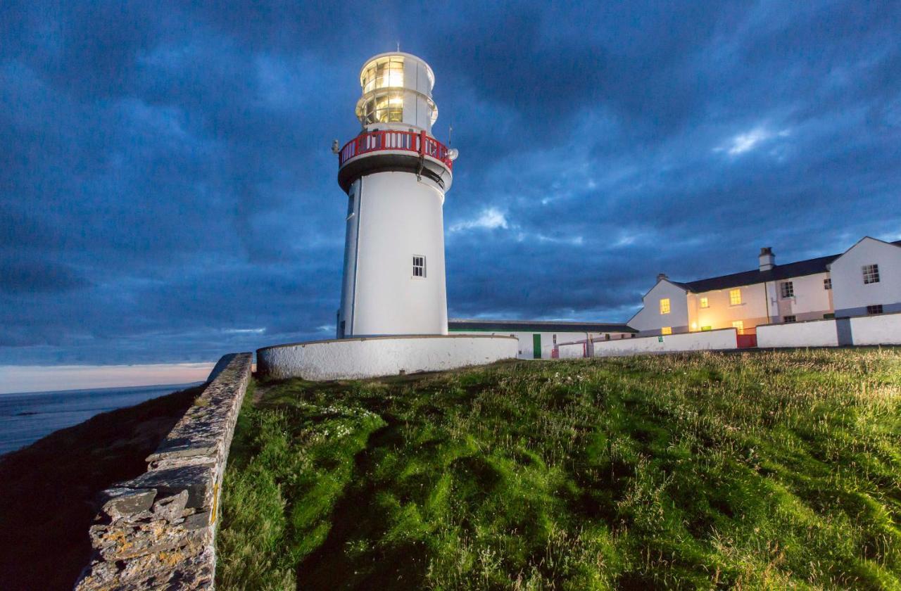Galley Head Lightkeeper'S Houses Donoure Экстерьер фото